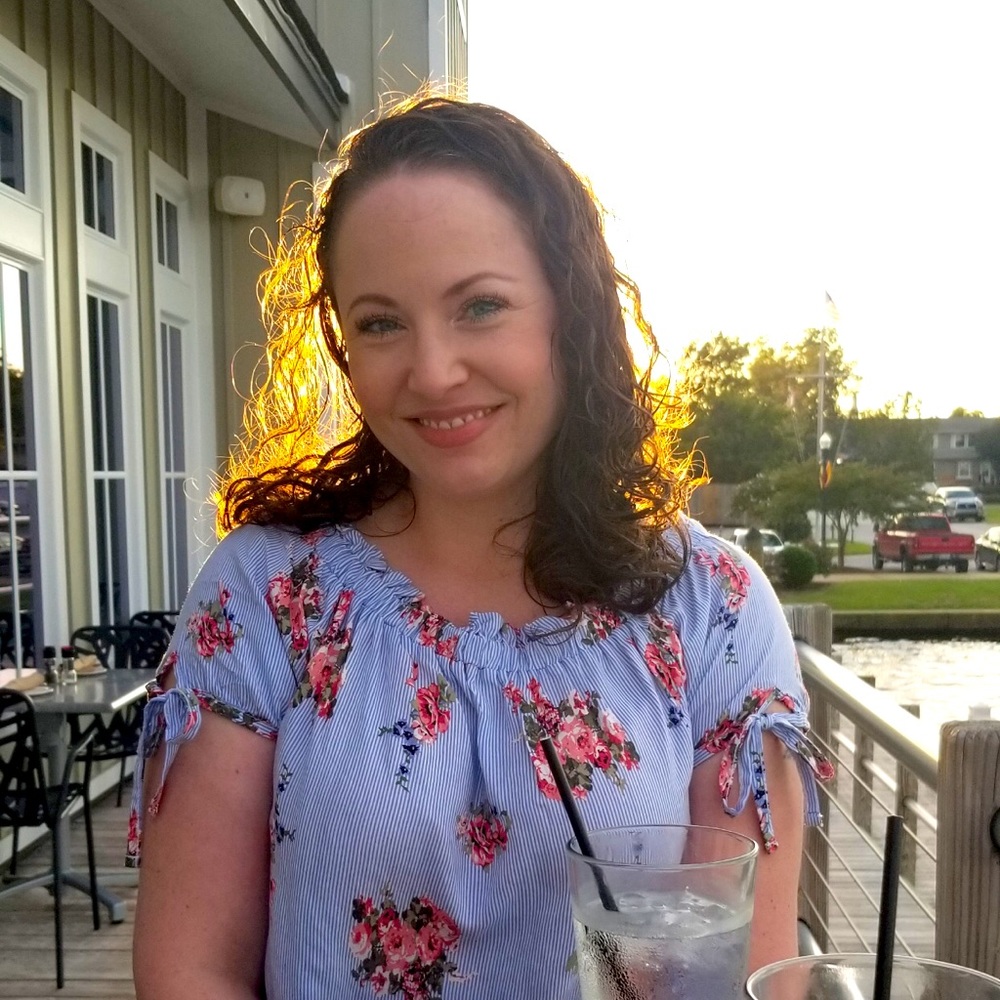 Meet your Posher, Jessica